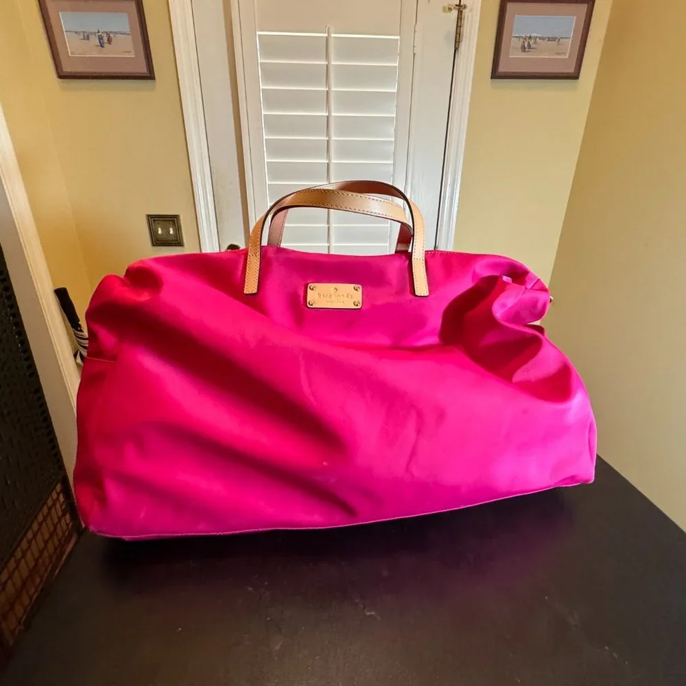 Kate spade  New York pinknylon  tote with leather straps and crossbody strap